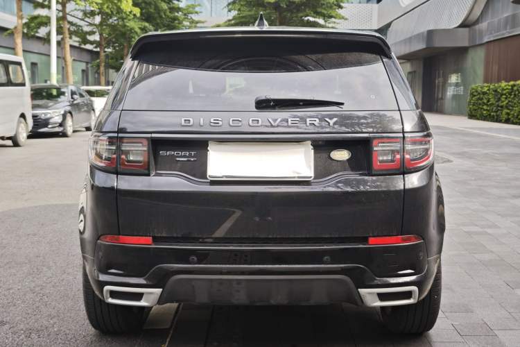 Used Land Rover Discovery Sport 2020 249 PS R-Dynamic Performance Edition Exterior 12