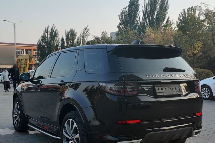 Used Land Rover Discovery Sport 2020 249 PS R-Dynamic Performance Edition Exterior 2