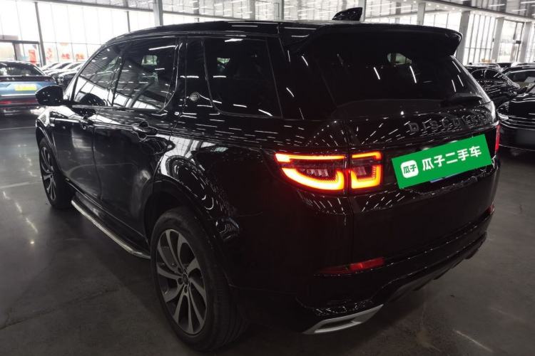 Used Land Rover Discovery Sport 2020 249 PS R-Dynamic Performance Tech Edition 7 Seats Exterior 2
