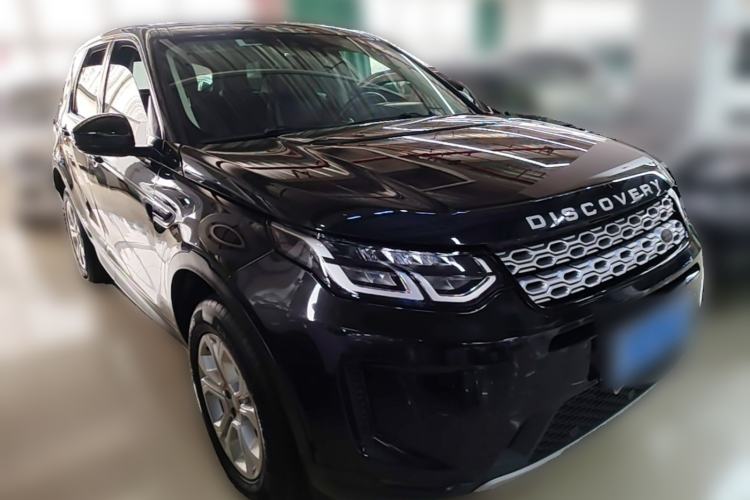 Used Land Rover Discovery Sport 2020 200 PS Family Edition Front Right 45 Deg