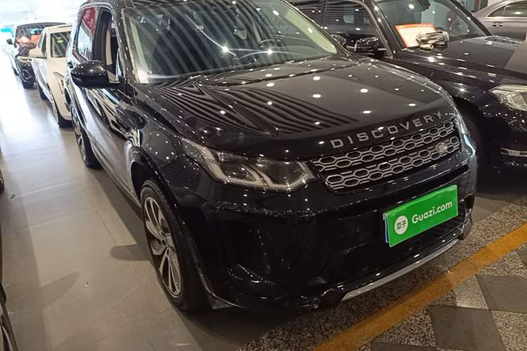 Used Land Rover Discovery Sport 2020 249 PS R-Dynamic Performance Edition Front Right 45 Deg