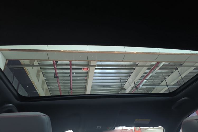 Used Land Rover Discovery Sport 2020 249 PS R-Dynamic Performance Edition Headliner