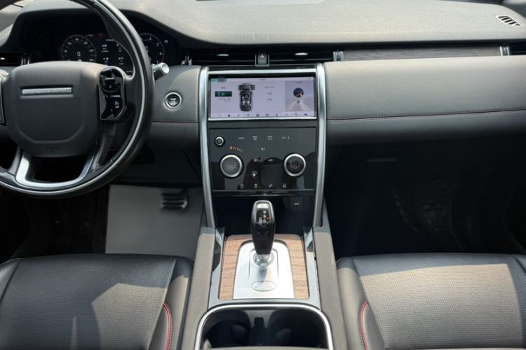 Used Land Rover Discovery Sport 2020 249 PS R-Dynamic Performance Edition Interior 10