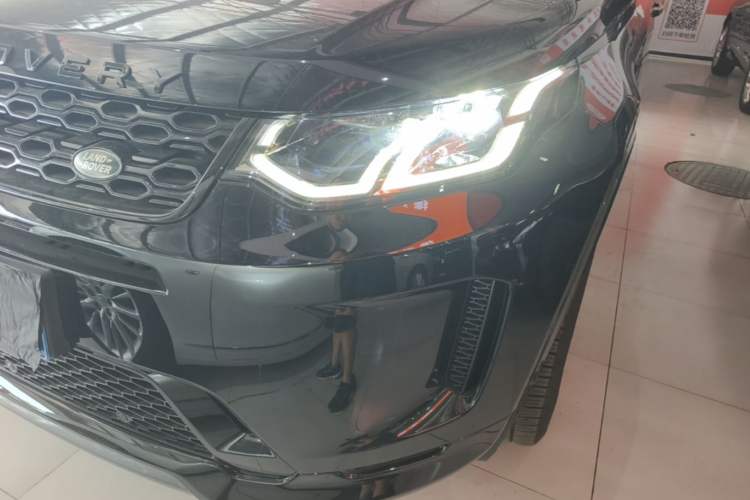 Used Land Rover Discovery Sport 2020 249 PS R-Dynamic Performance Tech Edition 7 Seats Left Front Headlight