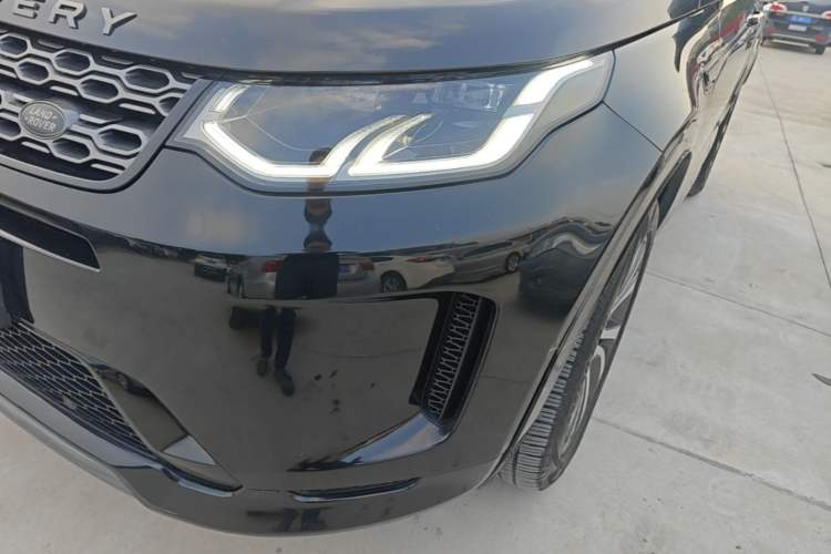Used Land Rover Discovery Sport 2020 249 PS R-Dynamic Performance Edition Left Front Headlight