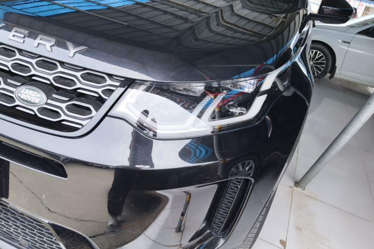 Used Land Rover Discovery Sport 2020 249 PS R-Dynamic Performance Edition Left Front Headlight