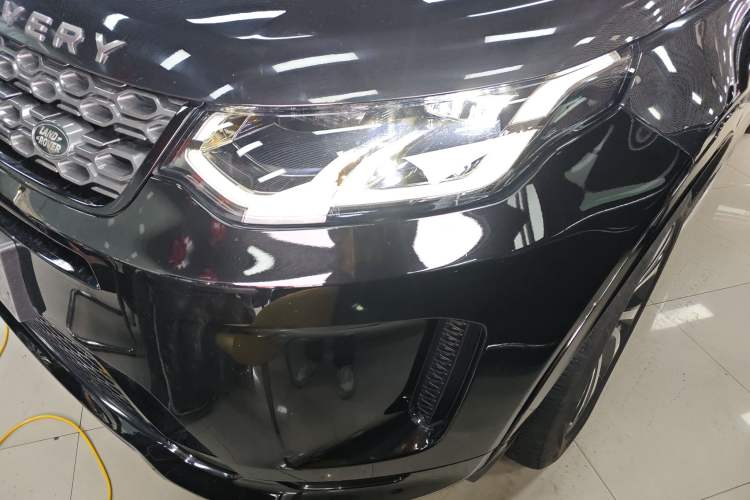 Used Land Rover Discovery Sport 2020 249 PS R-Dynamic Performance Edition Left Front Headlight