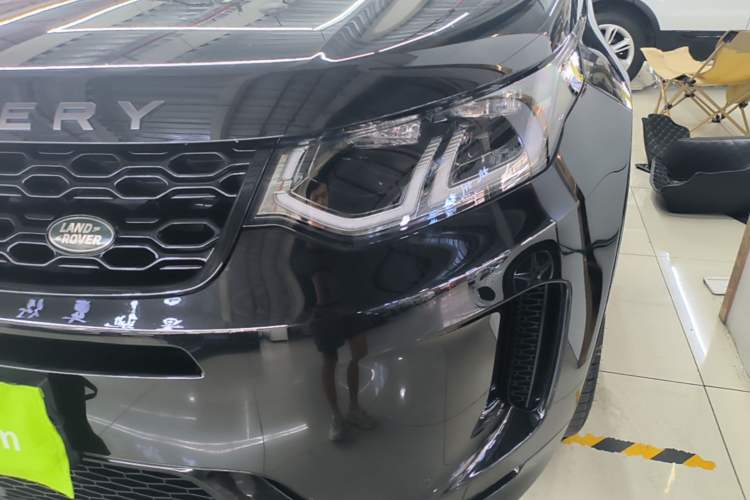 Used Land Rover Discovery Sport 2020 249 PS R-Dynamic Performance Edition Left Front Headlight