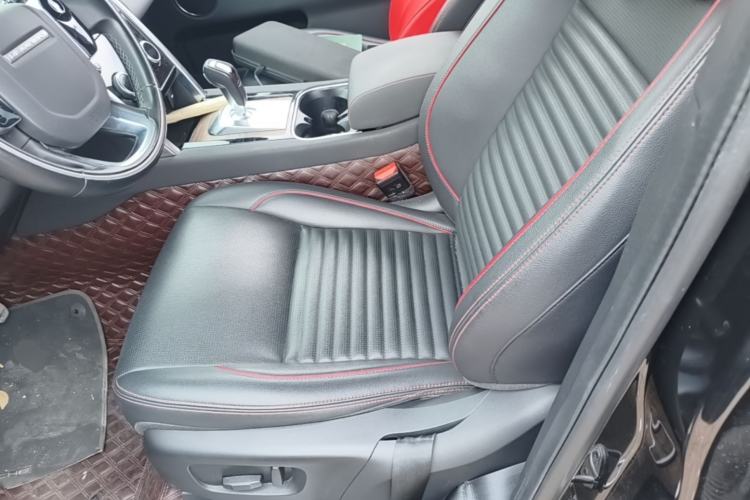 Used Land Rover Discovery Sport 2020 249 PS R-Dynamic Performance Edition Left Front Seat