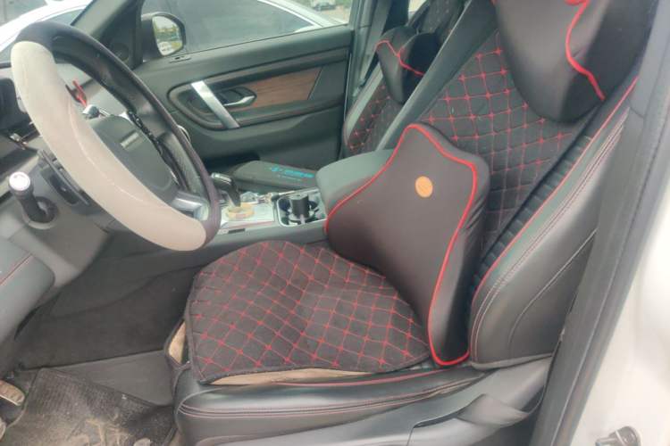 Used Land Rover Discovery Sport 2020 249 PS R-Dynamic Performance Edition Left Front Seat