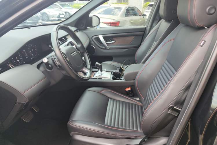 Used Land Rover Discovery Sport 2020 249 PS R-Dynamic Performance Edition Left Front Seat