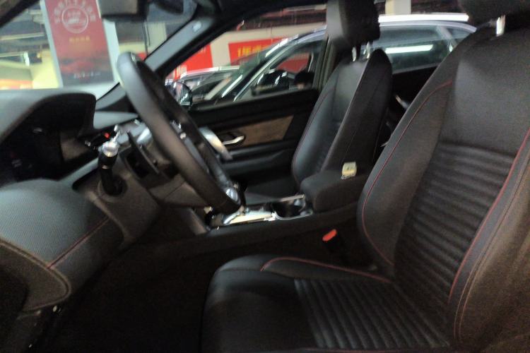 Used Land Rover Discovery Sport 2020 249 PS R-Dynamic Performance Edition Left Front Seat