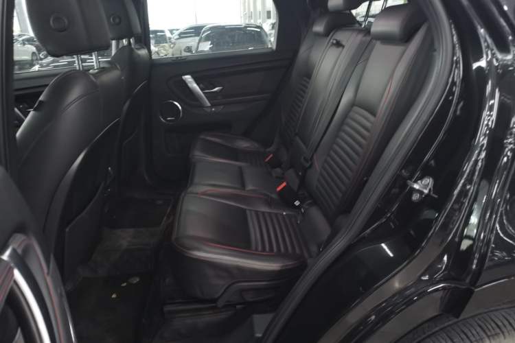 Used Land Rover Discovery Sport 2020 249 PS R-Dynamic Performance Tech Edition 7 Seats Left Rear Seat