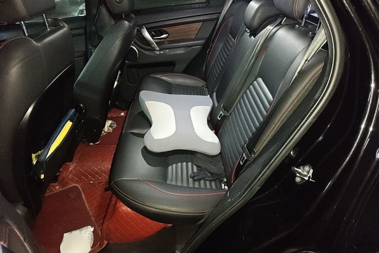 Used Land Rover Discovery Sport 2020 249 PS R-Dynamic Performance Tech Edition 5 Seats Left Rear Seat