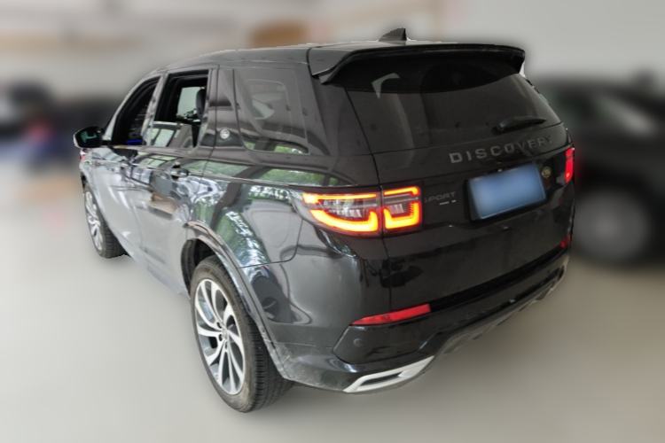 Used Land Rover Discovery Sport 2020 249 PS R-Dynamic Performance Tech Edition 7 Seats Rear Left 45 Deg