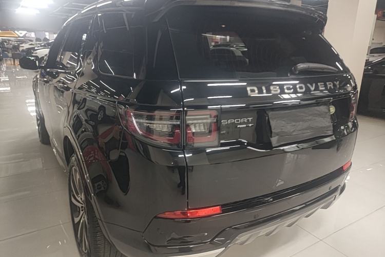 Used Land Rover Discovery Sport 2020 249 PS R-Dynamic Performance Edition Rear Left 45 Deg