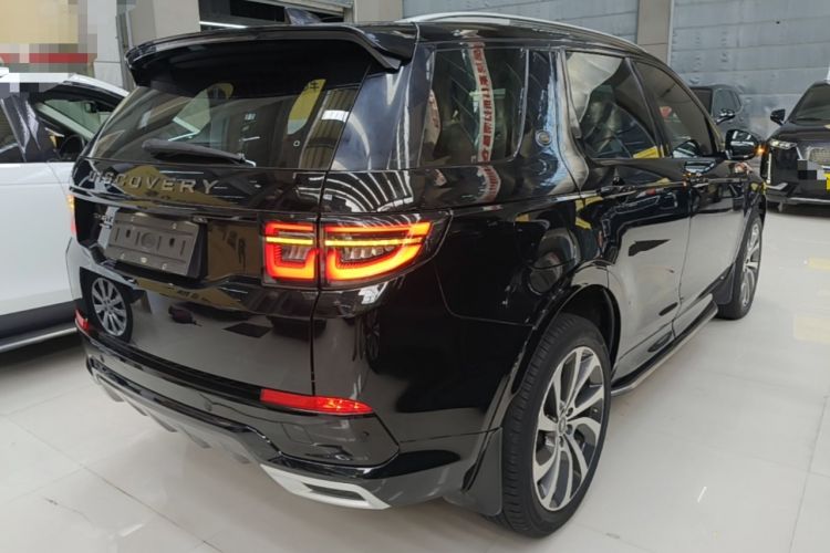 Used Land Rover Discovery Sport 2020 249 PS R-Dynamic Performance Edition Rear Right 45 Deg