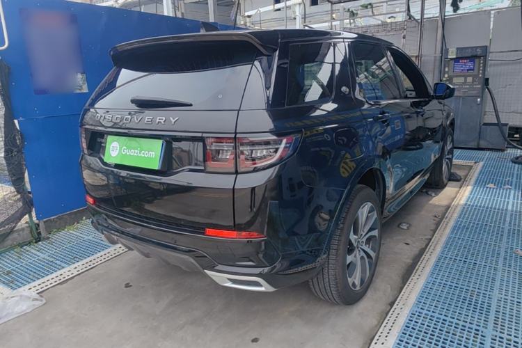 Used Land Rover Discovery Sport 2020 249 PS R-Dynamic Performance Edition Rear Right 45 Deg