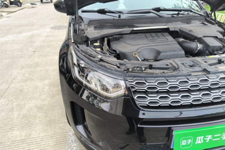 Used Land Rover Discovery Sport 2020 249 PS R-Dynamic Performance Edition Right Front Headlight