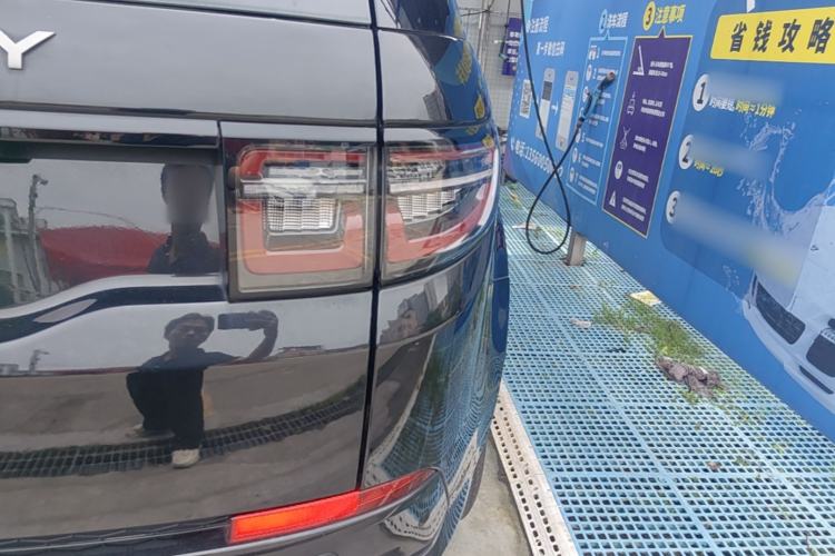 Used Land Rover Discovery Sport 2020 249 PS R-Dynamic Performance Edition Right Rear Taillight