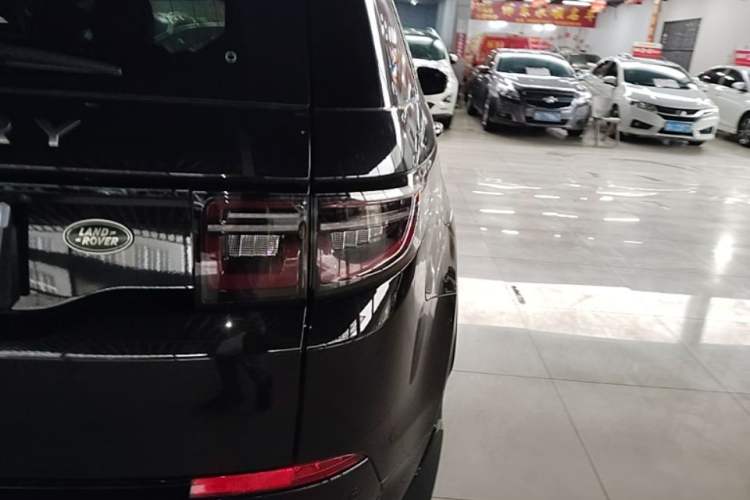 Used Land Rover Discovery Sport 2020 249 PS R-Dynamic Performance Edition Right Rear Taillight