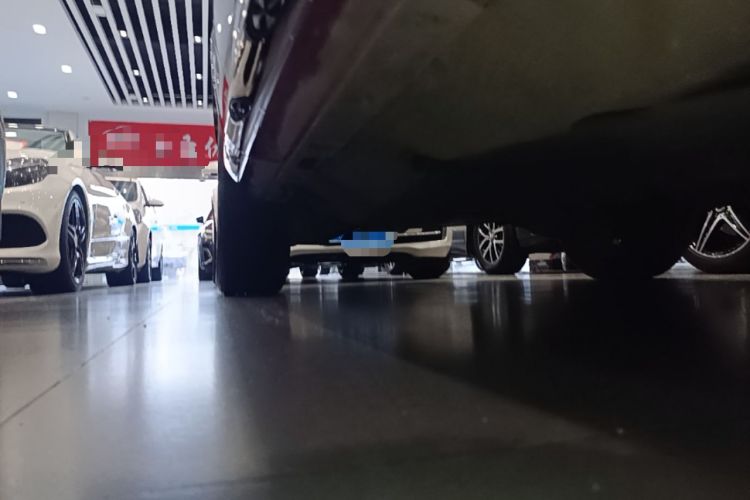 Used Land Rover Discovery Sport 2020 249 PS R-Dynamic Performance Edition Right Side Sill