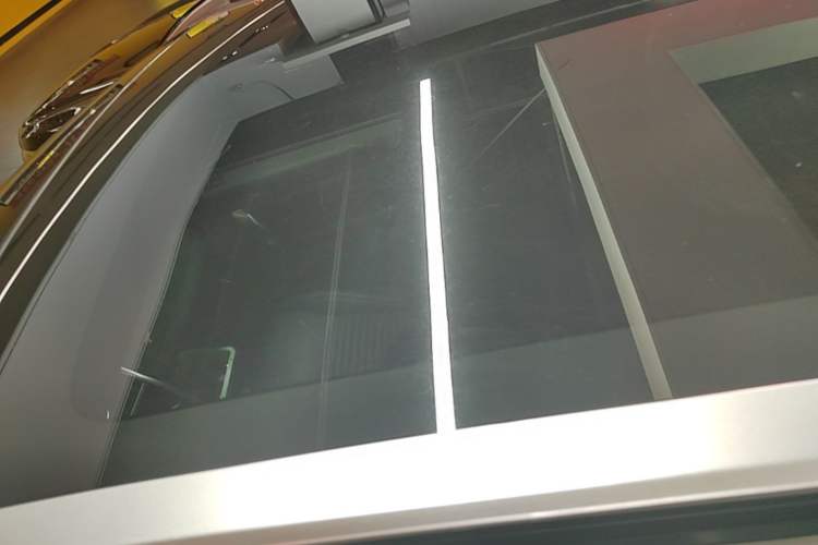 Used Land Rover Discovery Sport 2020 249 PS R-Dynamic Performance Edition Roof