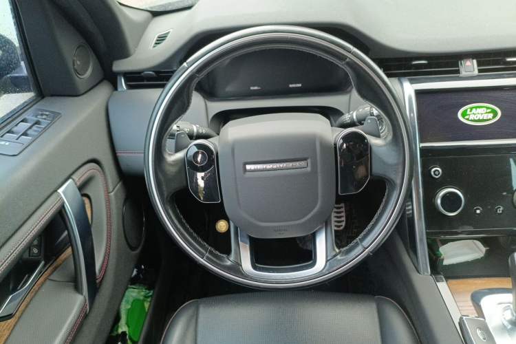 Used Land Rover Discovery Sport 2020 249 PS R-Dynamic Performance Edition Steering Wheel