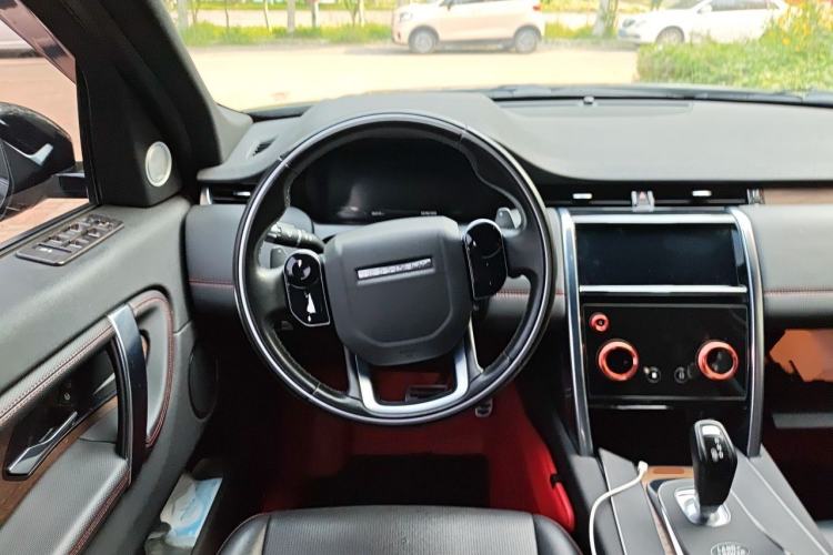 Used Land Rover Discovery Sport 2020 249 PS R-Dynamic Performance Edition Steering Wheel