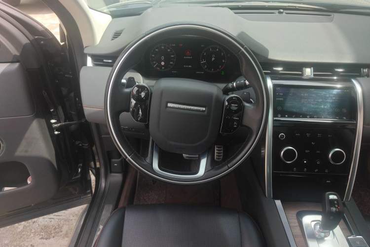 Used Land Rover Discovery Sport 2020 249 PS R-Dynamic Performance Edition Steering Wheel