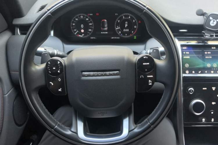 Used Land Rover Discovery Sport 2020 249 PS R-Dynamic Performance Edition Steering Wheel