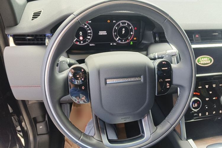 Used Land Rover Discovery Sport 2020 249 PS R-Dynamic Performance Edition Steering Wheel