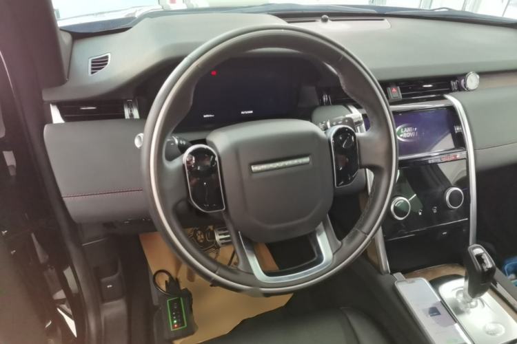 Used Land Rover Discovery Sport 2020 249 PS R-Dynamic Performance Edition Steering Wheel