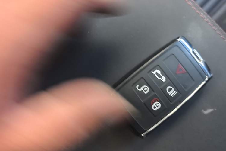 Used Land Rover Discovery Sport 2020 249 PS R-Dynamic Performance Edition Vehicle Key