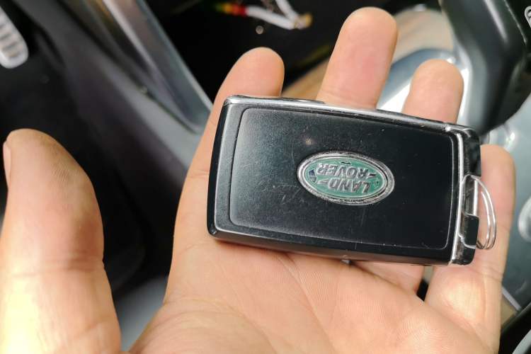 Used Land Rover Discovery Sport 2020 249 PS R-Dynamic Performance Edition Vehicle Key