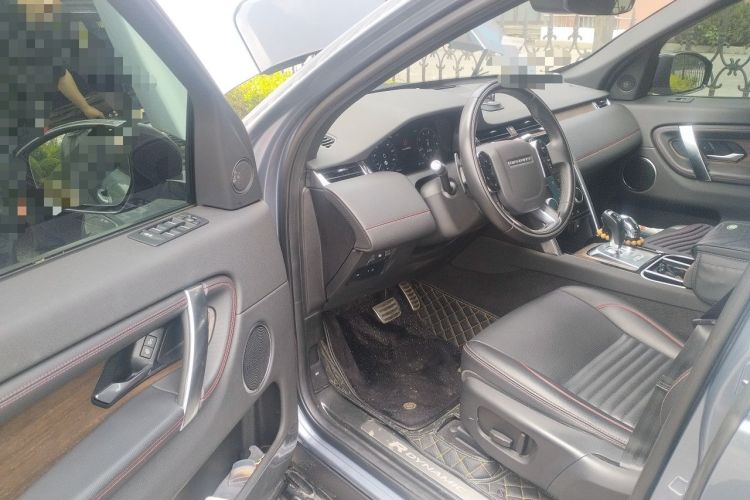 Used Land Rover Discovery Sport 2020 249 PS R-Dynamic Performance Edition Driver Seat