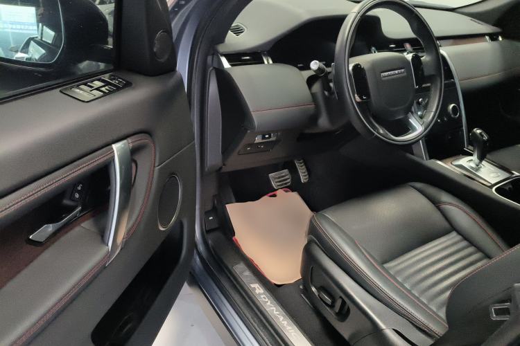 Used Land Rover Discovery Sport 2020 249 PS R-Dynamic Performance Edition Driver Seat