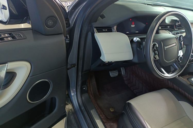 Used Land Rover Discovery Sport 2020 249 PS R-Dynamic Performance Edition Driver Seat