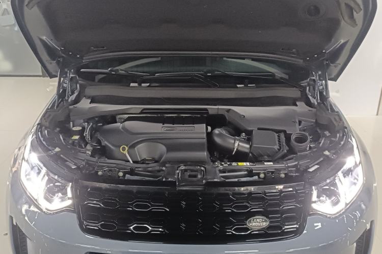 Used Land Rover Discovery Sport 2020 249 PS R-Dynamic Performance Edition Engine Bay