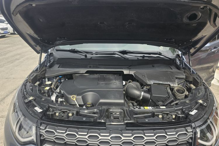 Used Land Rover Discovery Sport 2020 249 PS R-Dynamic Performance Edition Engine Bay