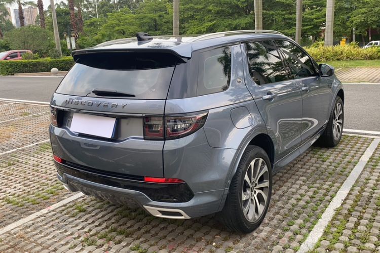 Used Land Rover Discovery Sport 2020 249 PS R-Dynamic Performance Tech Edition 5 Seats Exterior 3