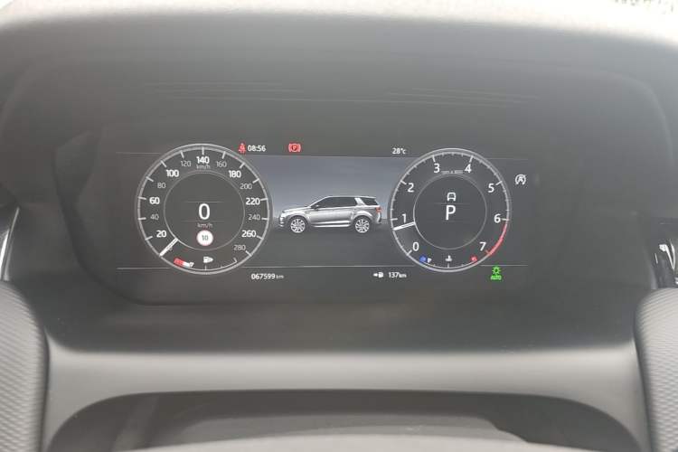 Used Land Rover Discovery Sport 2020 249 PS R-Dynamic Performance Edition Instrument Cluster