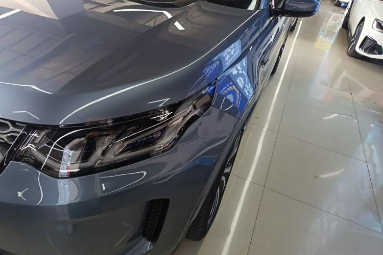 Used Land Rover Discovery Sport 2020 249 PS R-Dynamic Performance Edition Left Front Headlight