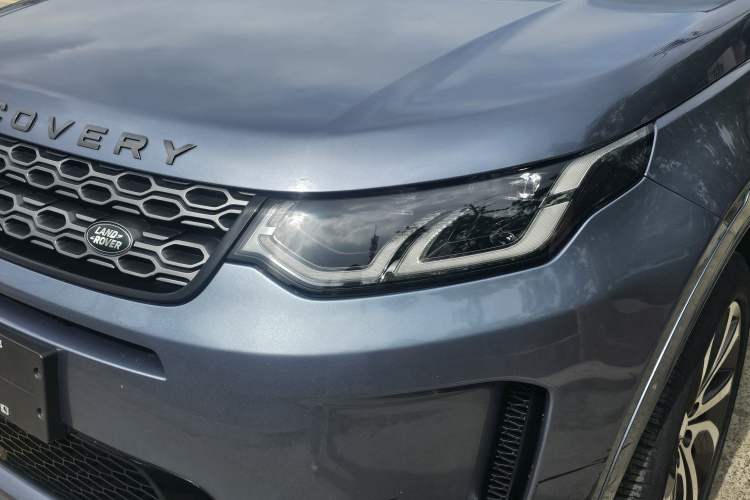 Used Land Rover Discovery Sport 2020 249 PS R-Dynamic Performance Edition Left Front Headlight