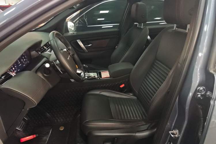 Used Land Rover Discovery Sport 2020 249 PS R-Dynamic Performance Edition Left Front Seat