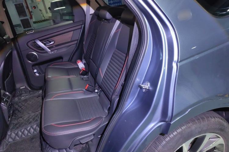 Used Land Rover Discovery Sport 2020 249 PS R-Dynamic Performance Tech Edition 7 Seats Left Rear Seat