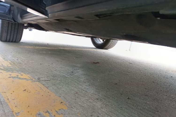 Used Land Rover Discovery Sport 2020 249 PS R-Dynamic Performance Edition Left Side Sill