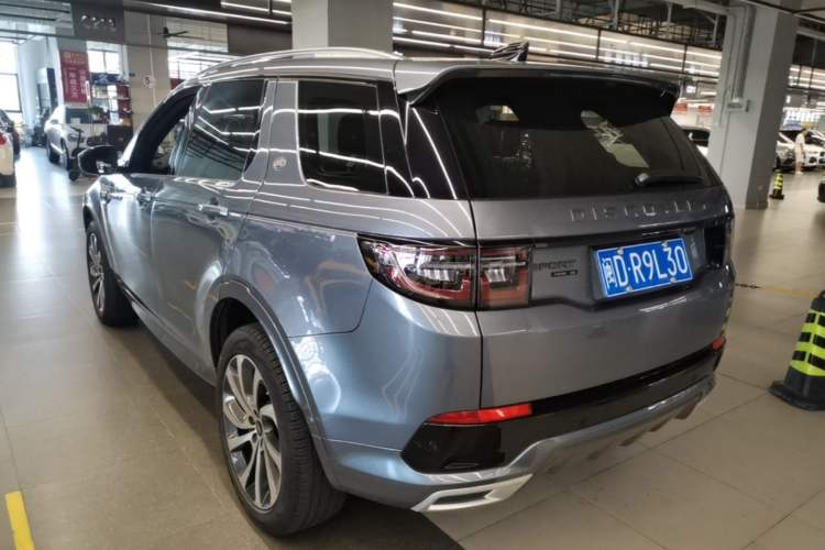 Used Land Rover Discovery Sport 2020 249 PS R-Dynamic Performance Tech Edition 5 Seats Rear Left 45 Deg
