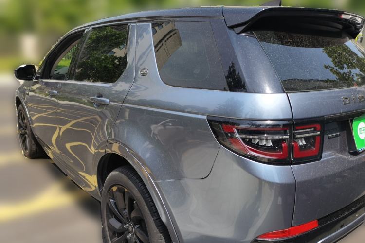 Used Land Rover Discovery Sport 2020 249 PS R-Dynamic Performance Edition Rear Left 45 Deg