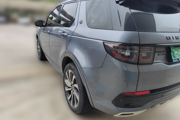 Used Land Rover Discovery Sport 2020 249 PS R-Dynamic Performance Edition Rear Left 45 Deg